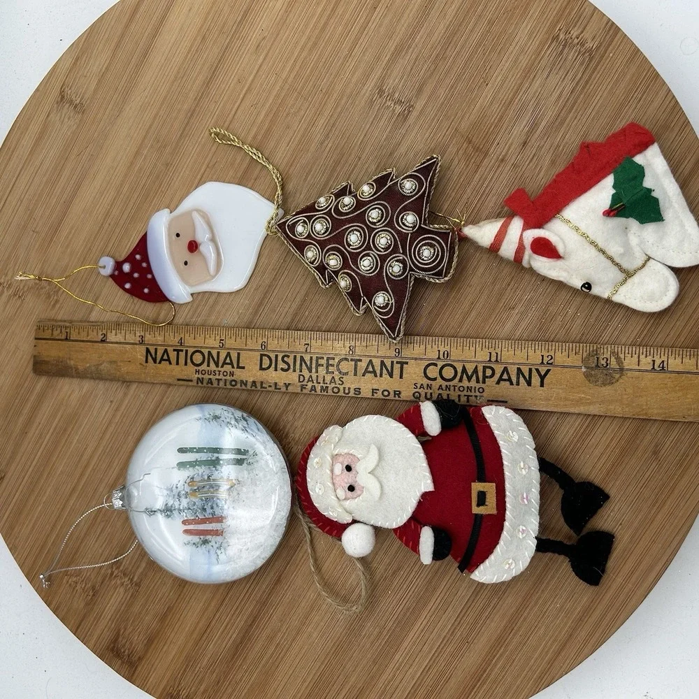 N/A variety ornaments